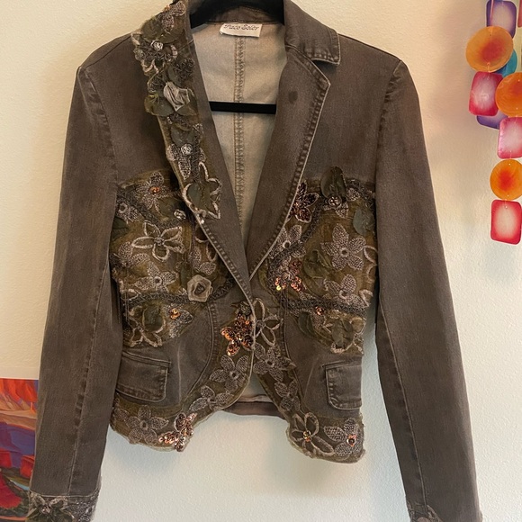 Embroidered Brown Jacket - Picture 2 of 3